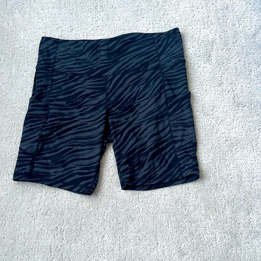 Lululemon Bikers